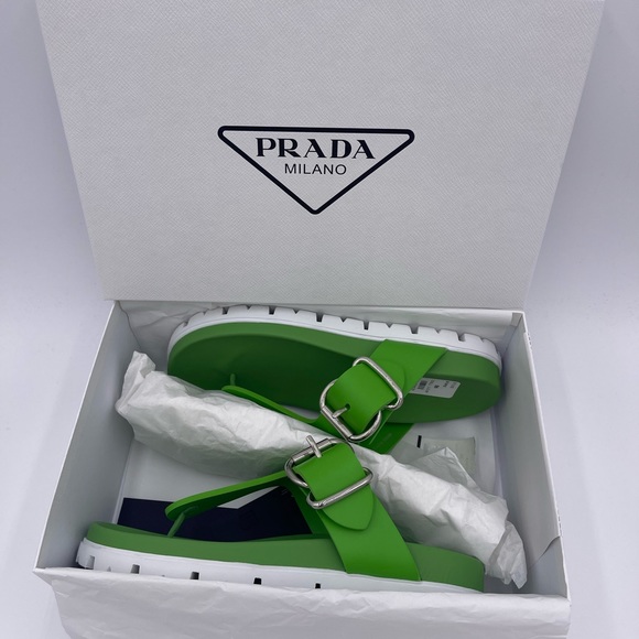 Prada Rubber flip-flops Fussbett Buckle Tongue Green 38 - Picture 6 of 8
